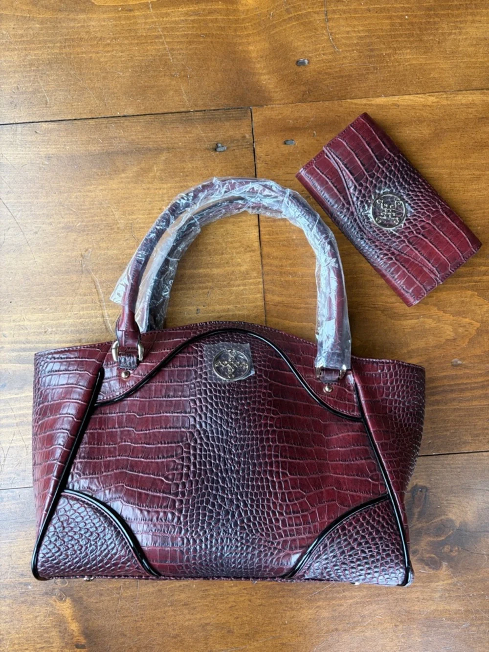 Stauer Hand Bag and Matching Wallet NWOT - Picture 2 of 16